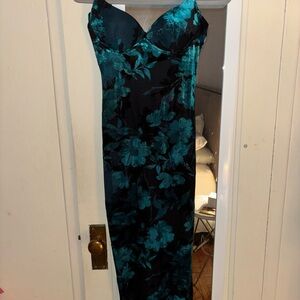 Windsor Black and Teal Floral Dress
